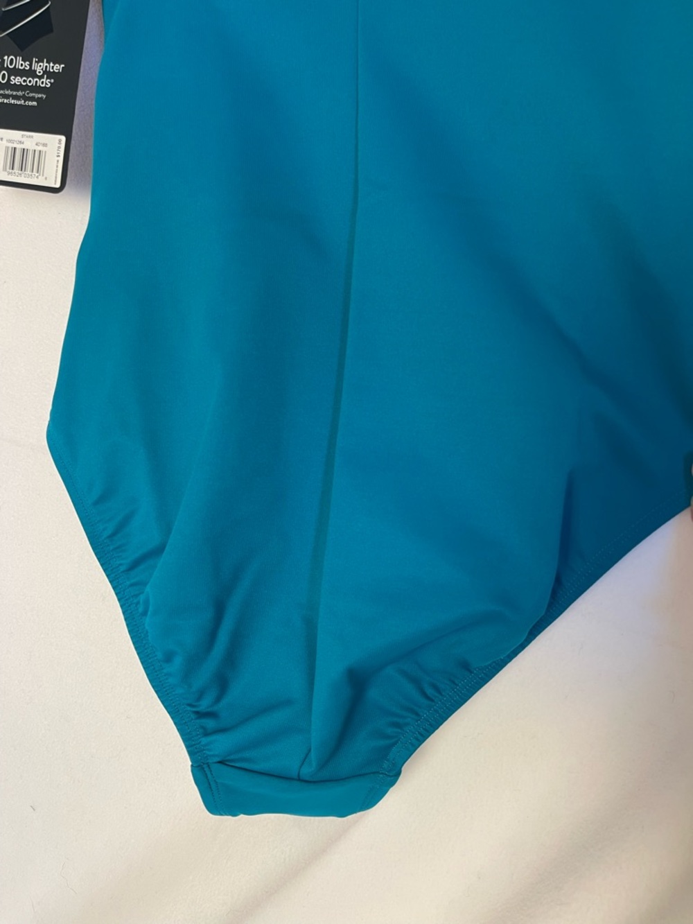 Miraclesuit Slimming One Piece Swimsuit 8 Tummy Control Blue Built in Bra NWT - Picture 9 of 14